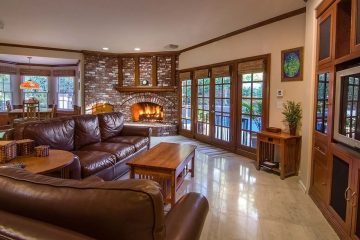 Warm and Inviting Rustic Home Interiors