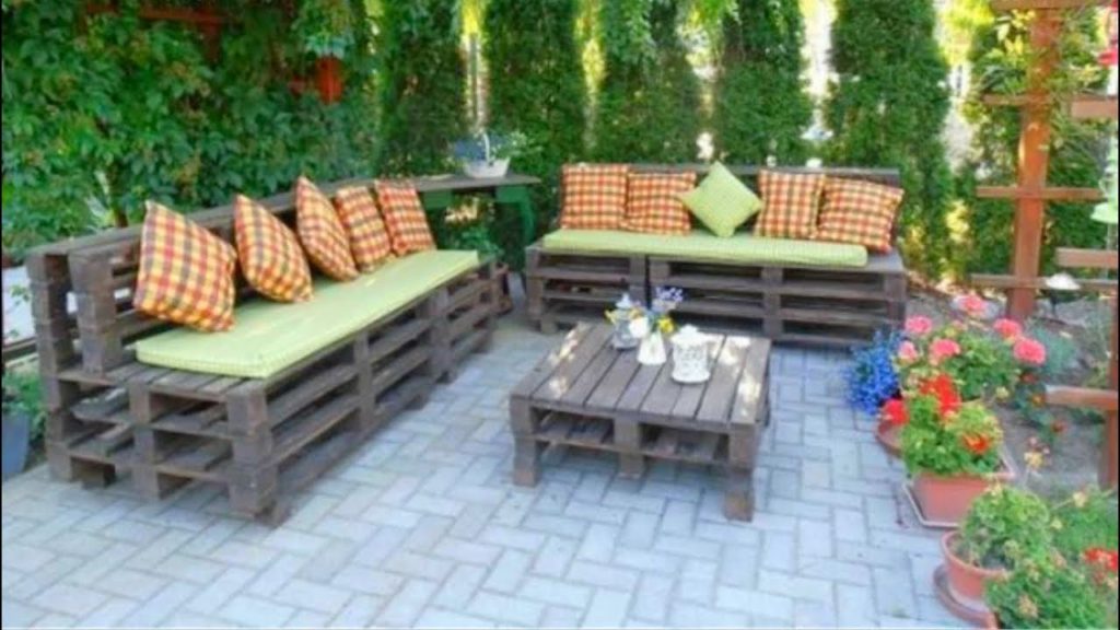 60 Creative DIY Pallet Furniture Ideas 2018