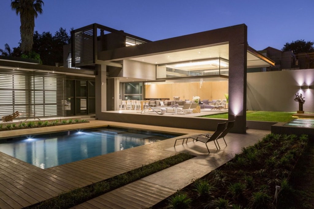 Breathtaking, Gorgeous Contemporary Homes